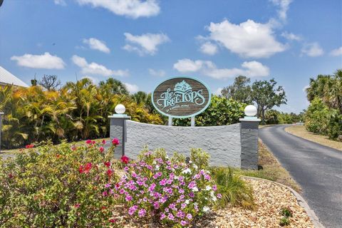 A home in PORT CHARLOTTE