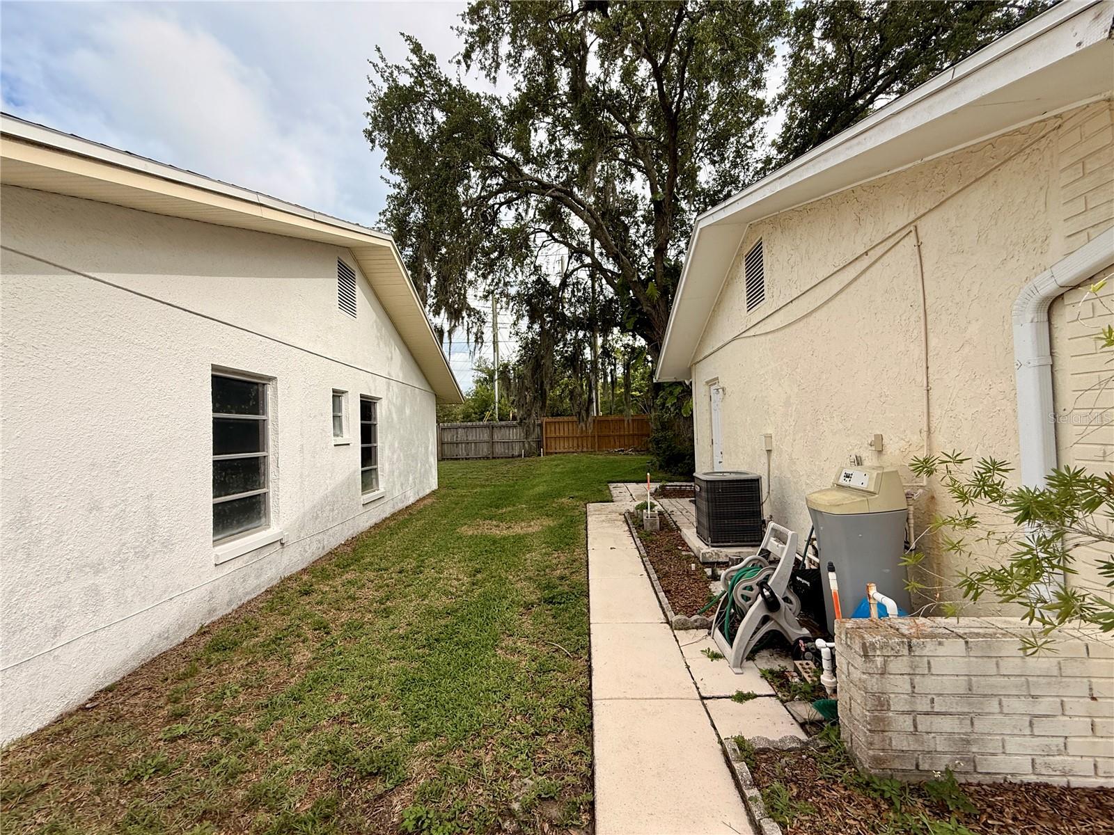 SAN CLEMENTE VILLAGE - Residential