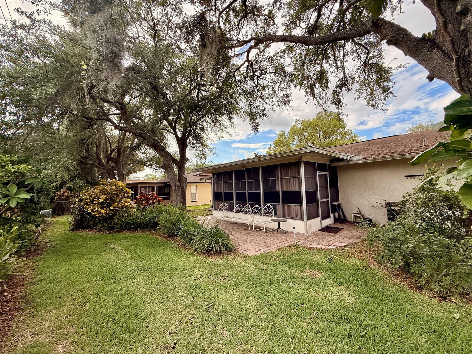 SAN CLEMENTE VILLAGE - Residential
