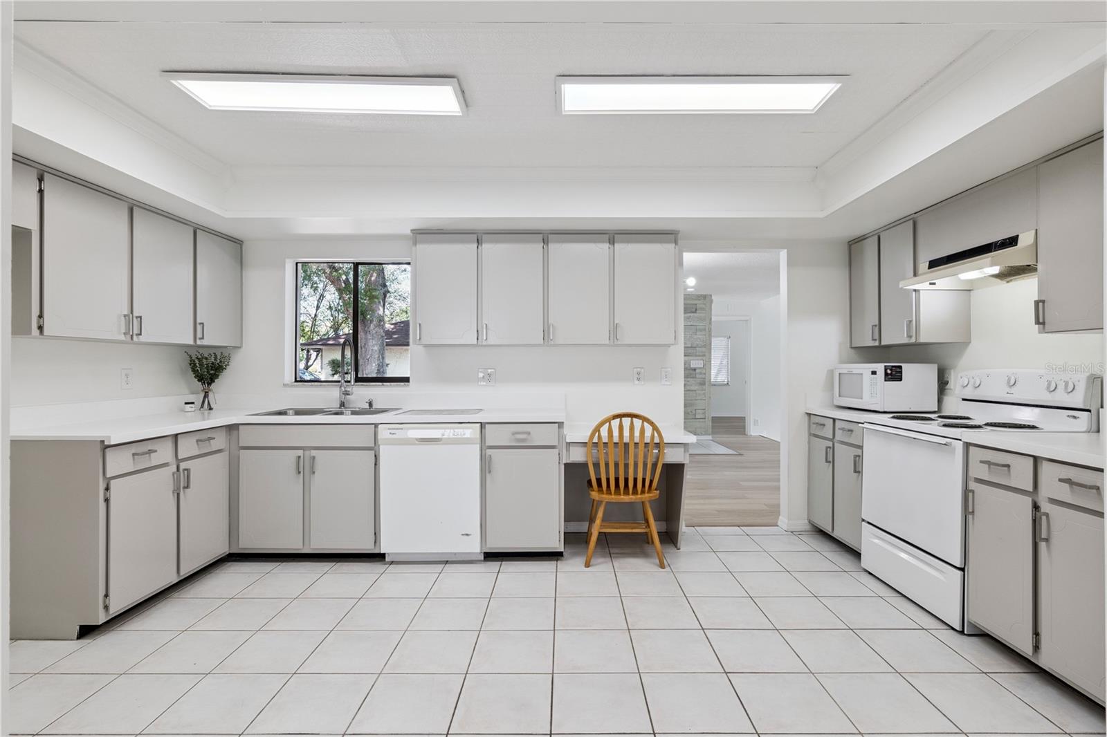WEKIVA HUNT CLUB 2 FOX HUNT SEC 2 - Residential