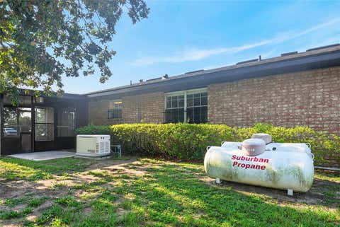 Tiny photo for 3635 Sail Fish Avenue, Fruitland Park, FL 34731 (MLS # G5115811)