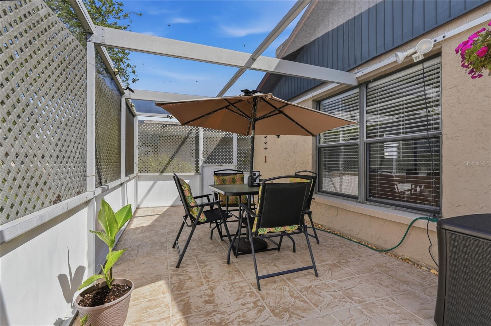 EMBASSY HILLS - Residential