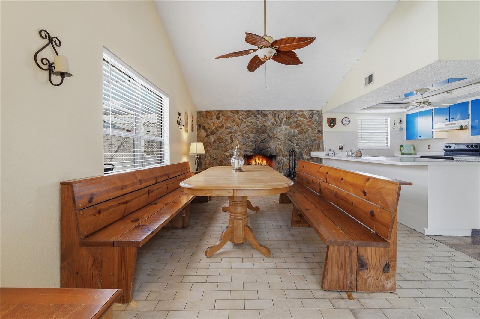 EMBASSY HILLS - Residential