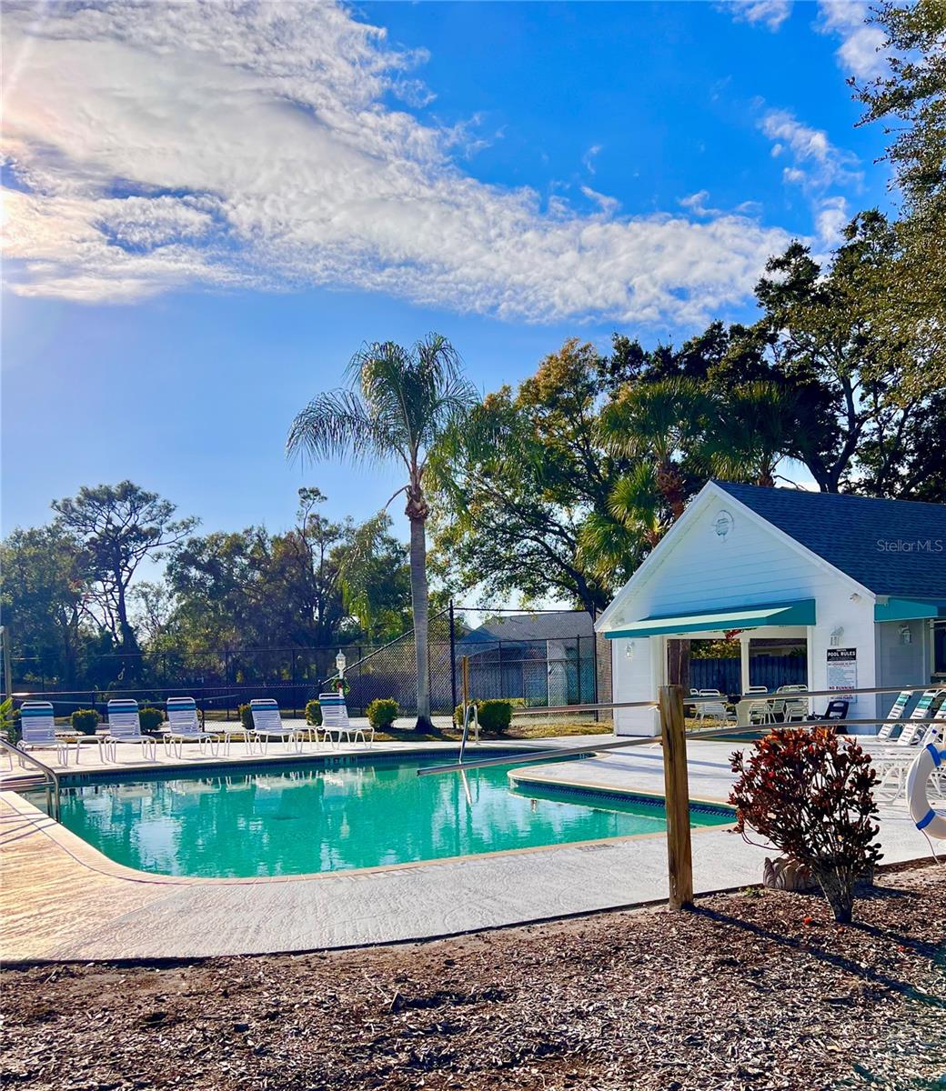 TREETOPS AT NORTH 40 - ONTARIO - Residential