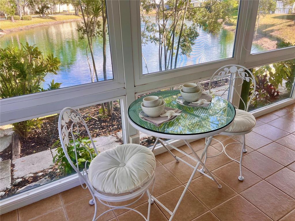 Photo of 7801 Ontario Street Circle, Sarasota, FL 34243 (MLS # A4676752)