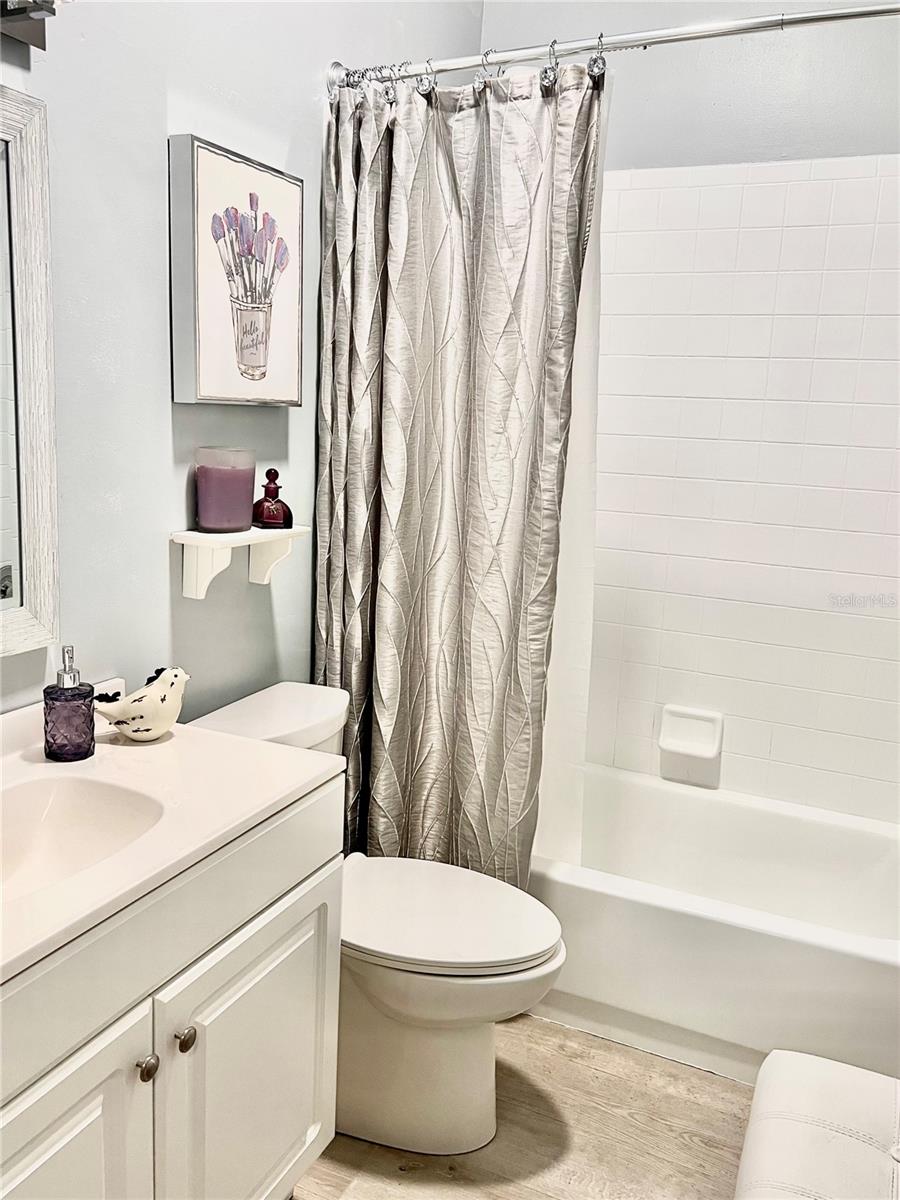 TREETOPS AT NORTH 40 - ONTARIO - Residential