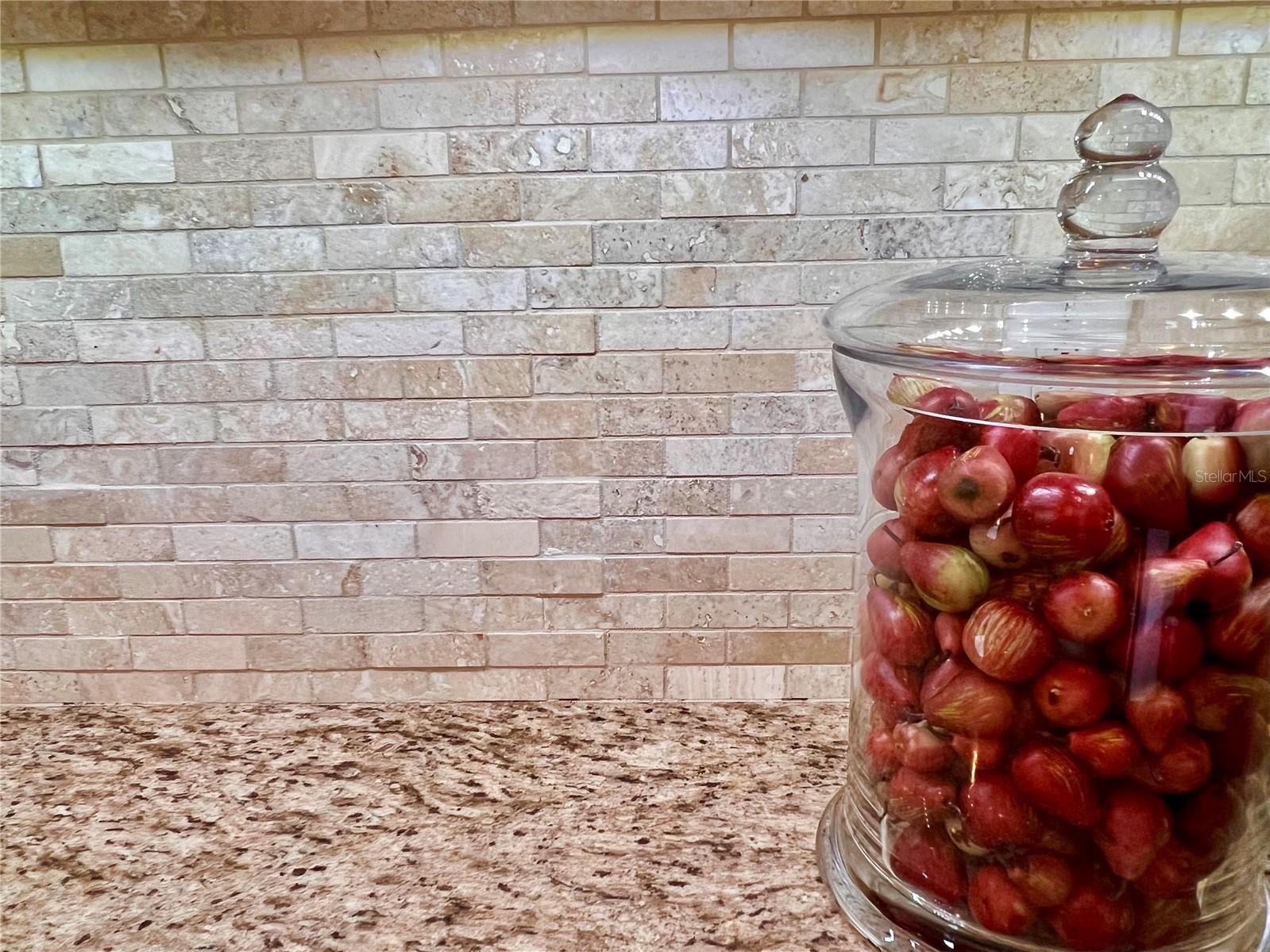 TREETOPS AT NORTH 40 - ONTARIO - Residential