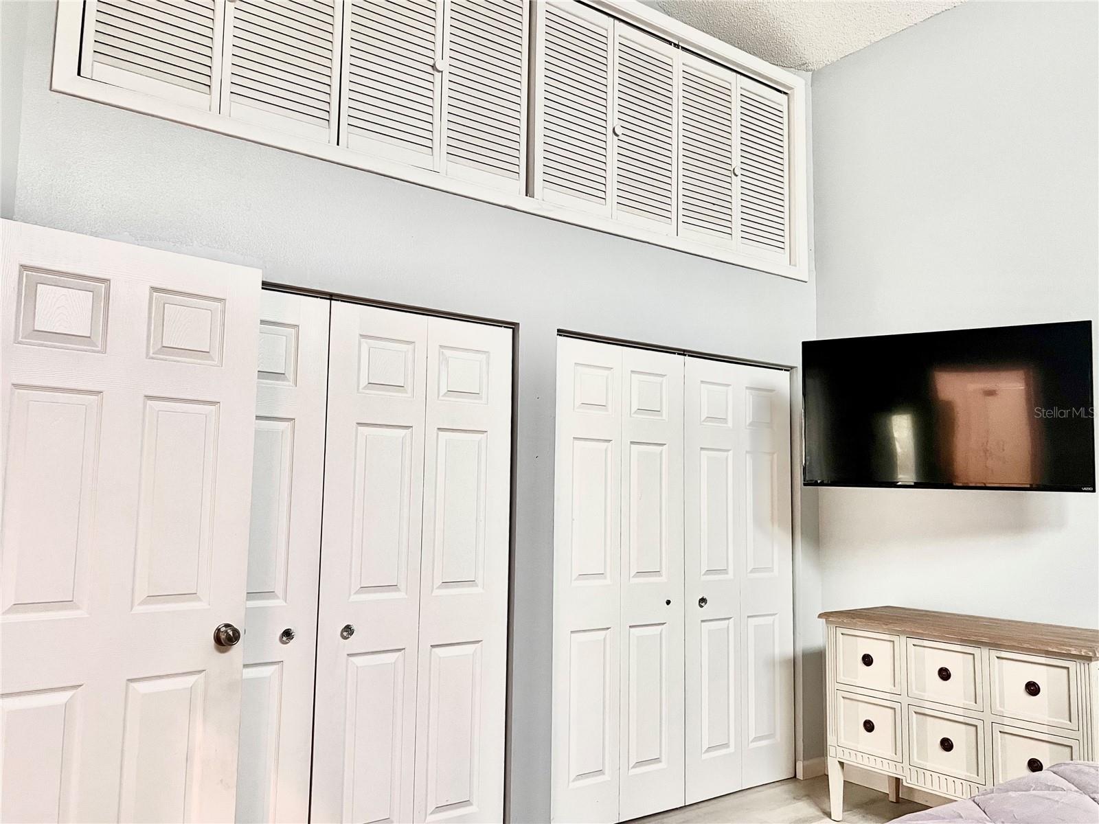 TREETOPS AT NORTH 40 - ONTARIO - Residential