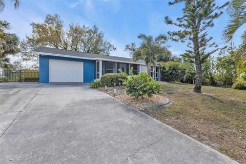 A home in PORT CHARLOTTE