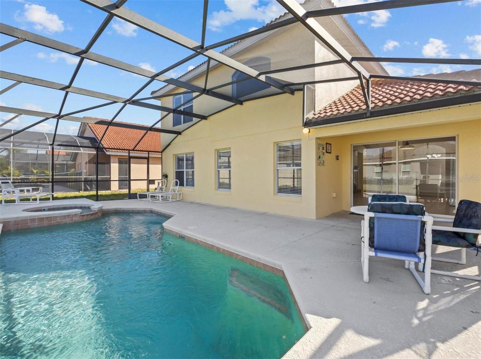 204 PALOMA DRIVE