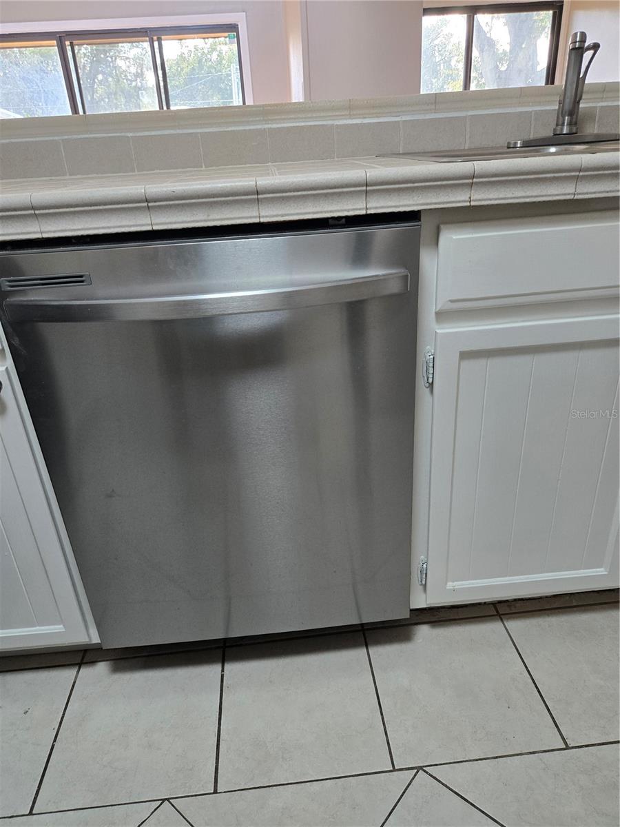 MOUNT DORA BUNKER HILL CONDO - Residential