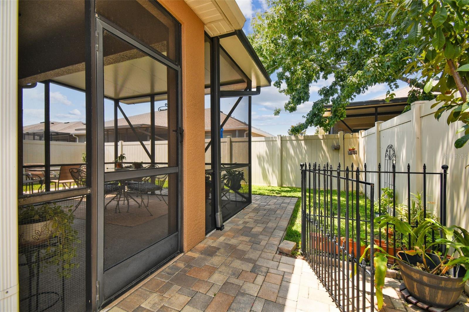 GULFWINDS - Residential