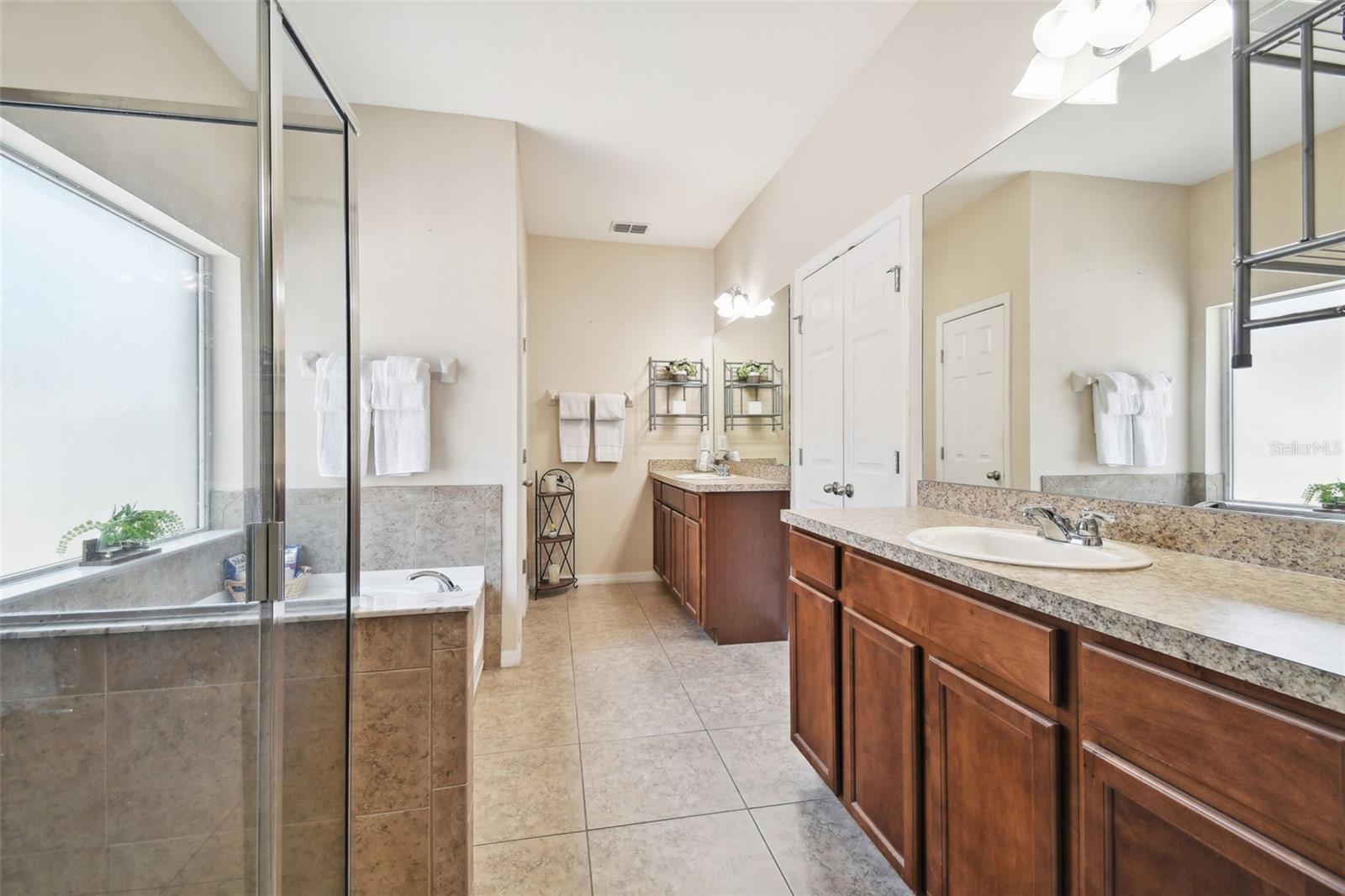 GULFWINDS - Residential