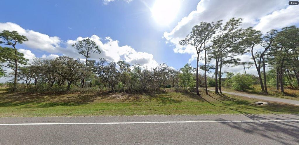 Photo of Commonwealth Ave N, Polk City, FL 33868 (MLS # O6267848)