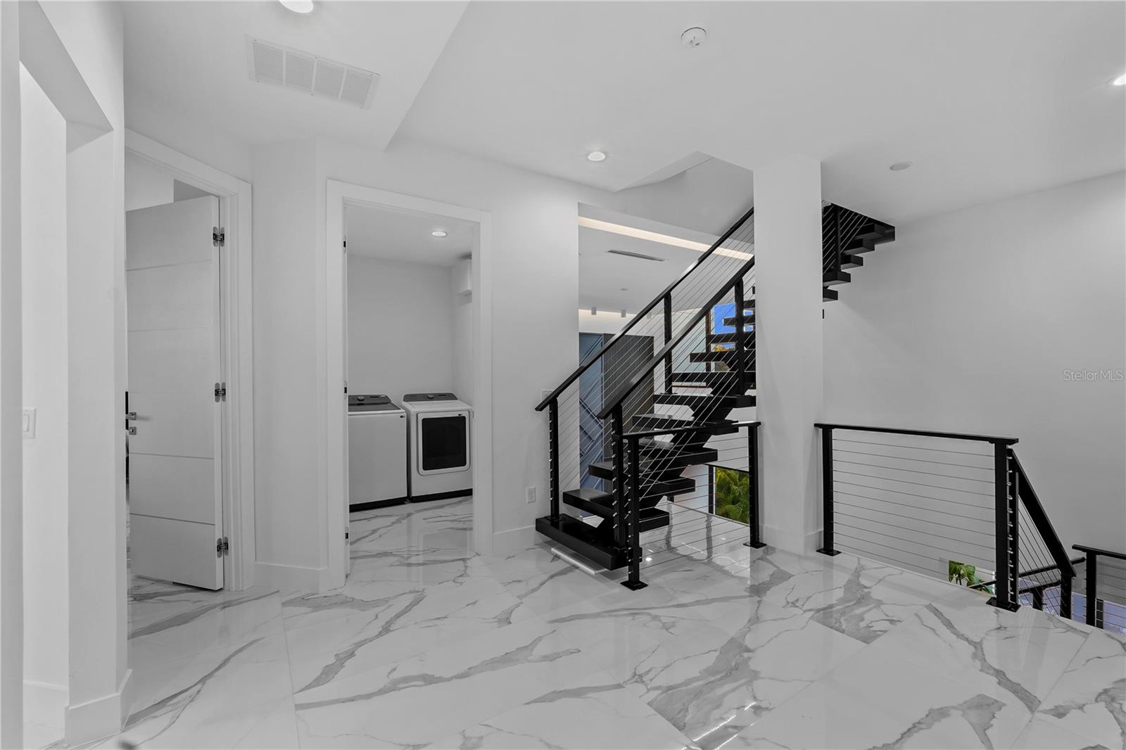 TOWN/CITRUS PARK - Residential