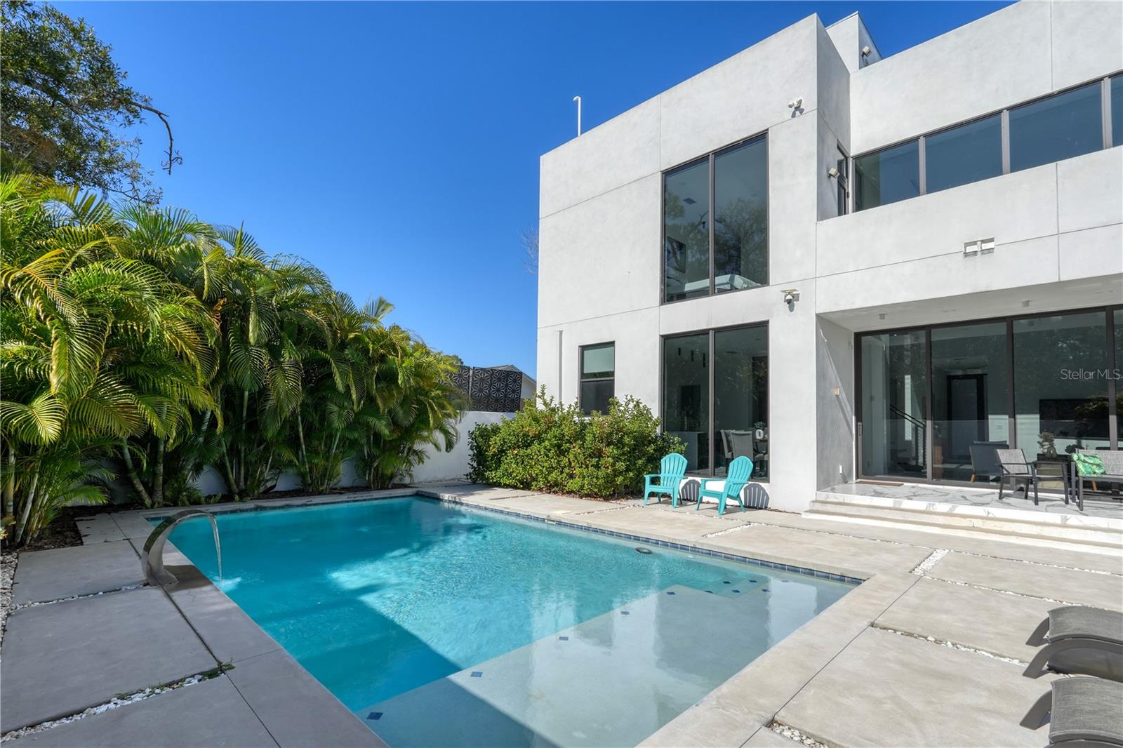 TOWN/CITRUS PARK - Residential