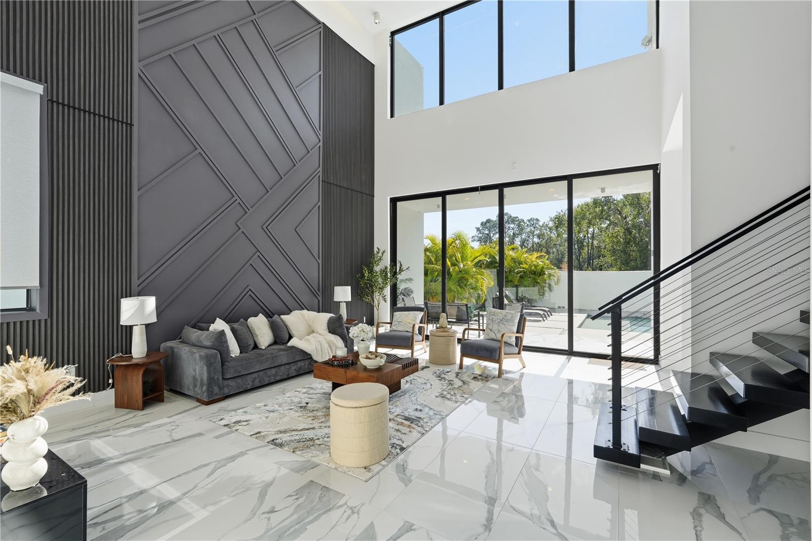 TOWN/CITRUS PARK - Residential