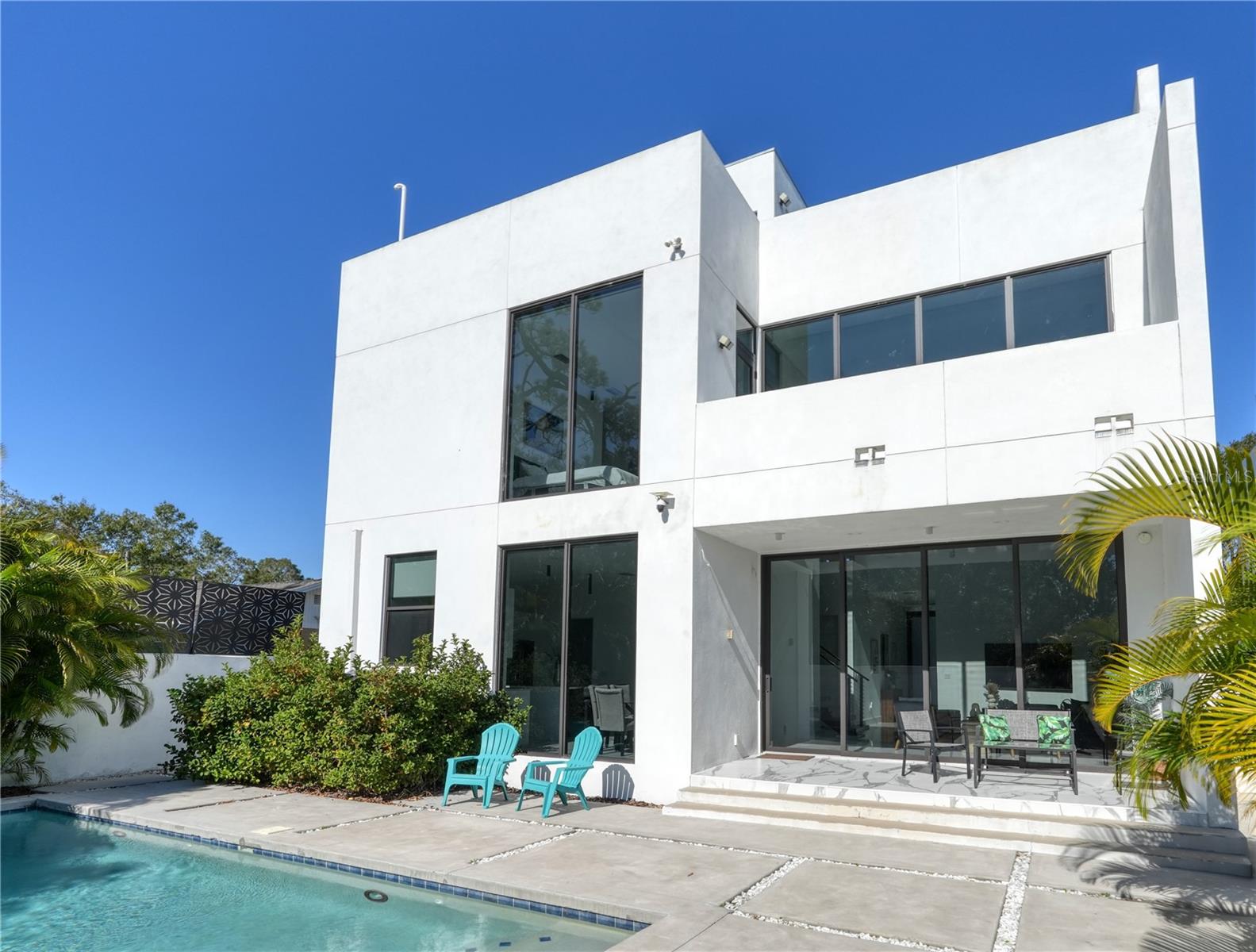 TOWN/CITRUS PARK - Residential