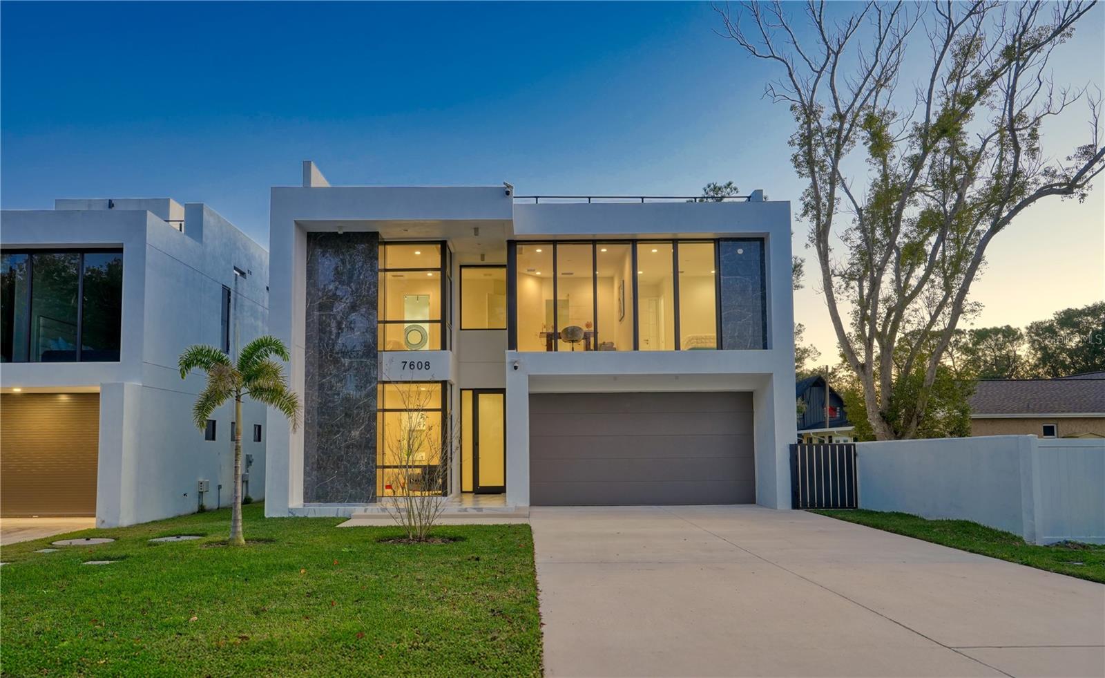 TOWN/CITRUS PARK - Residential