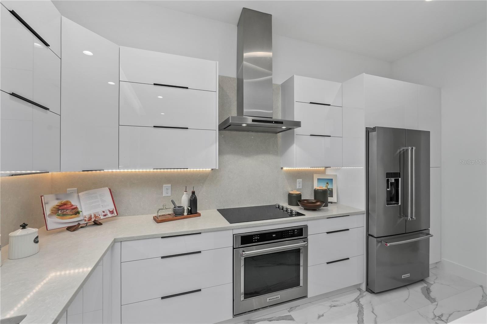 TOWN/CITRUS PARK - Residential