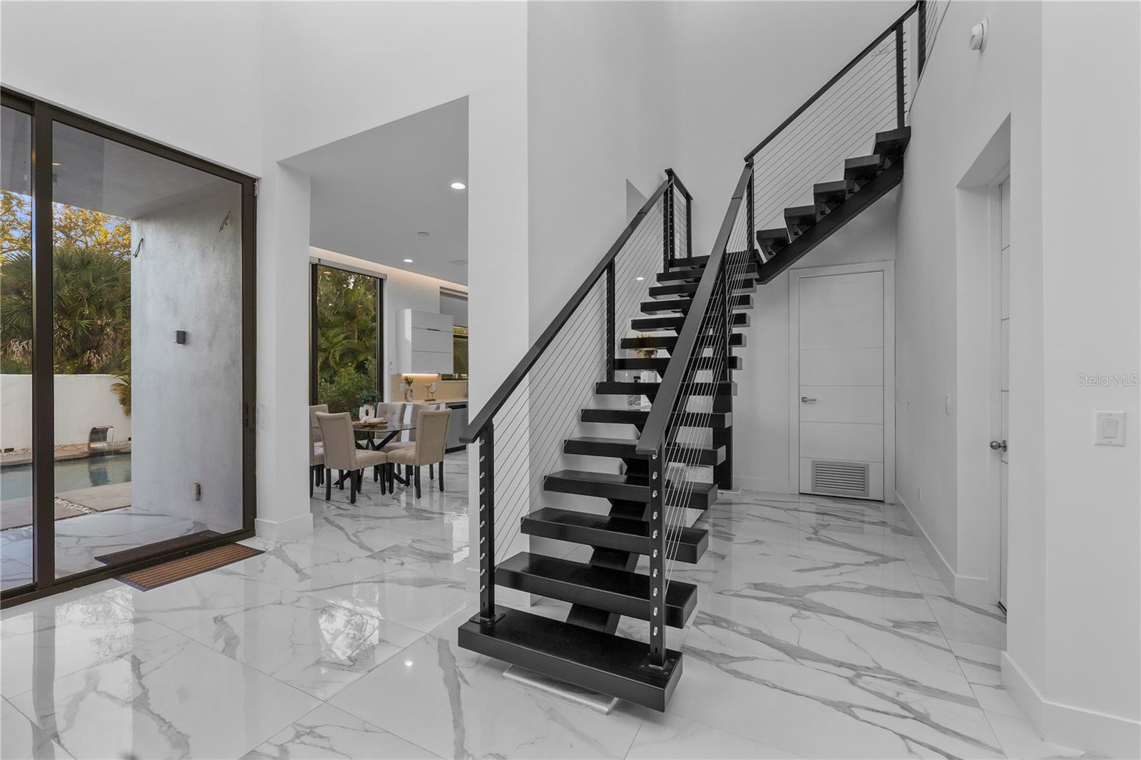 TOWN/CITRUS PARK - Residential