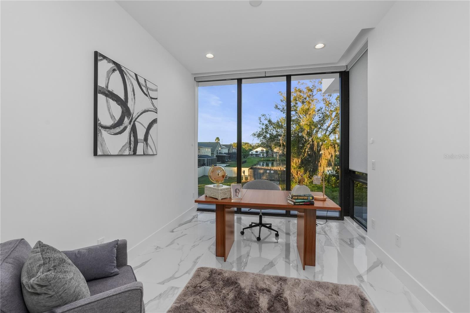 TOWN/CITRUS PARK - Residential