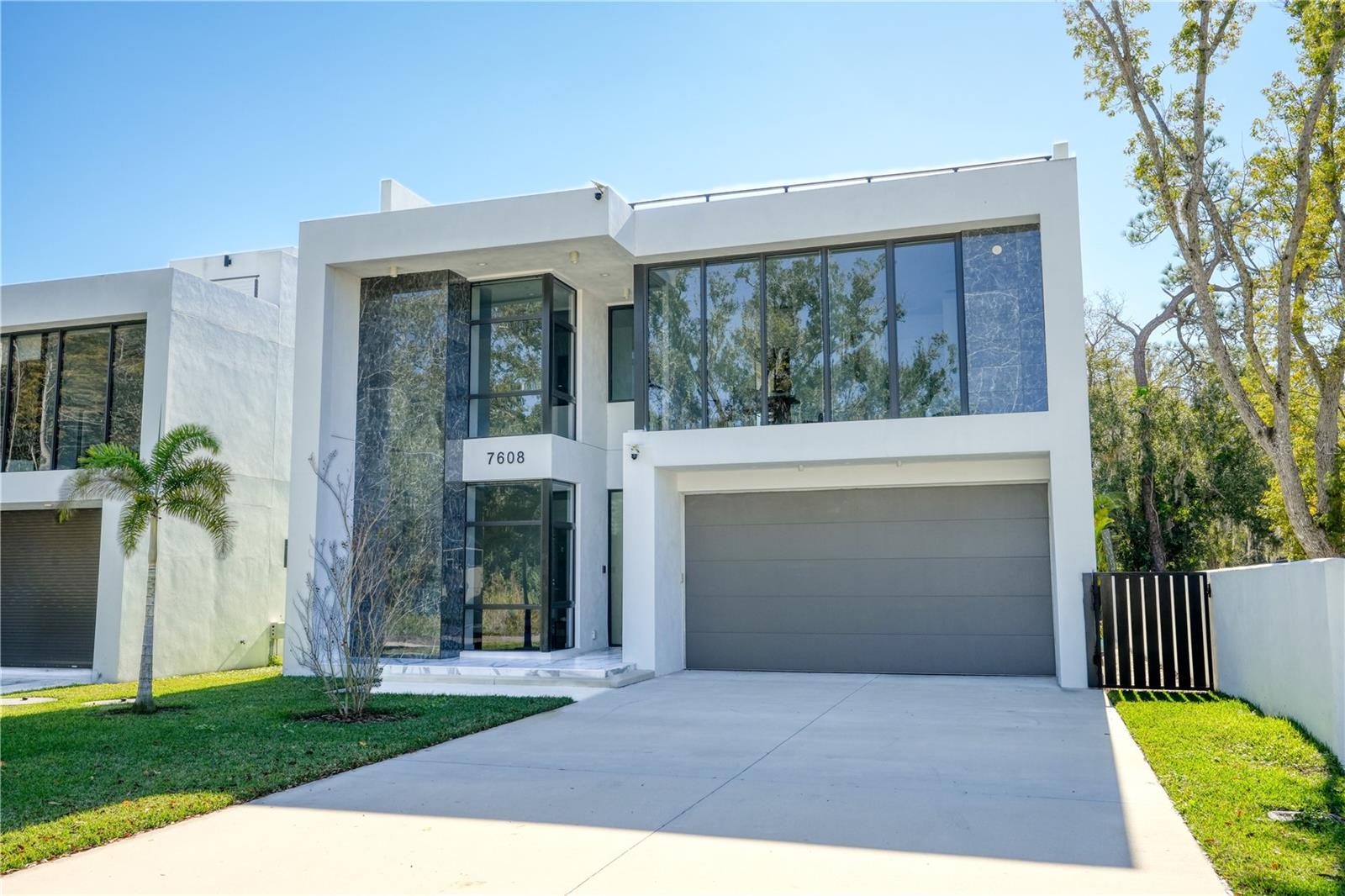 TOWN/CITRUS PARK - Residential