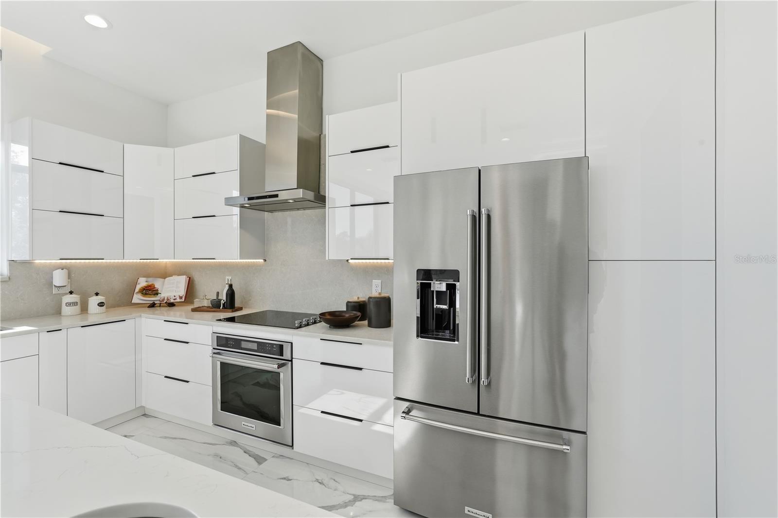 TOWN/CITRUS PARK - Residential