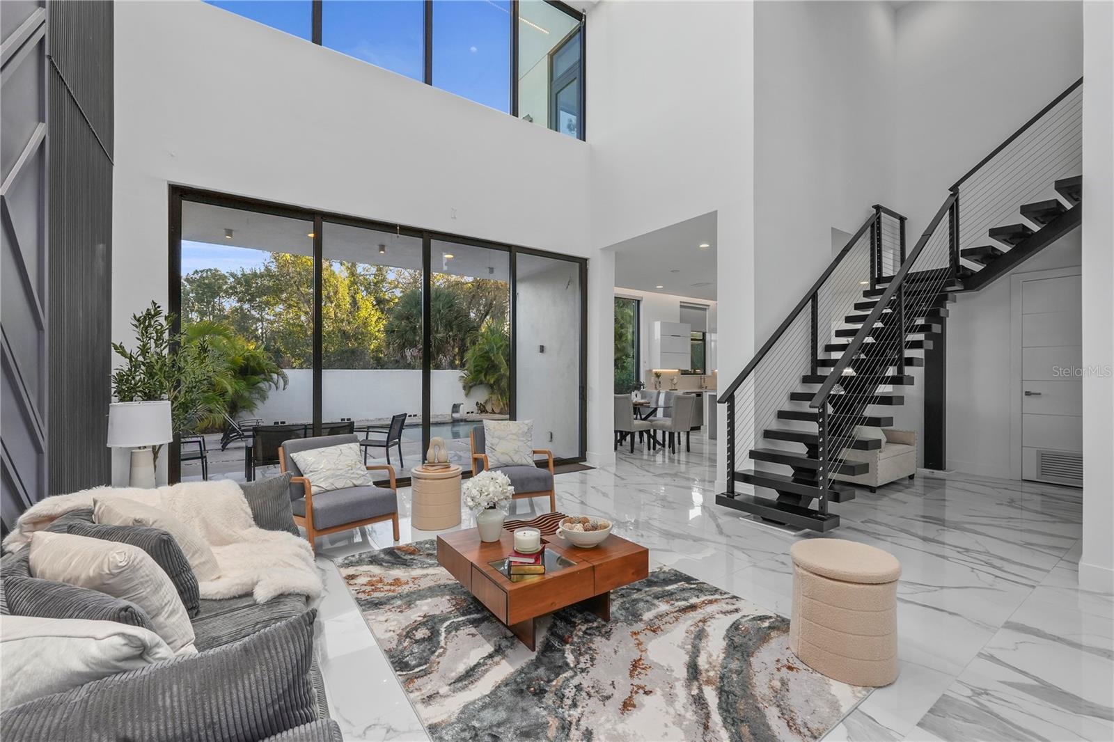 TOWN/CITRUS PARK - Residential