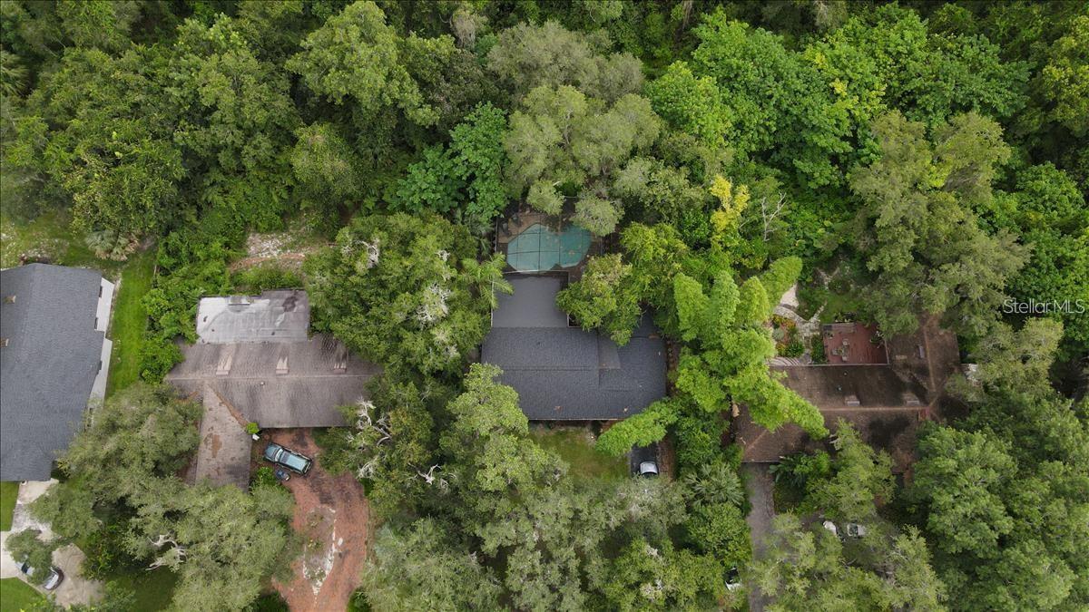615 HERMITS TRAIL