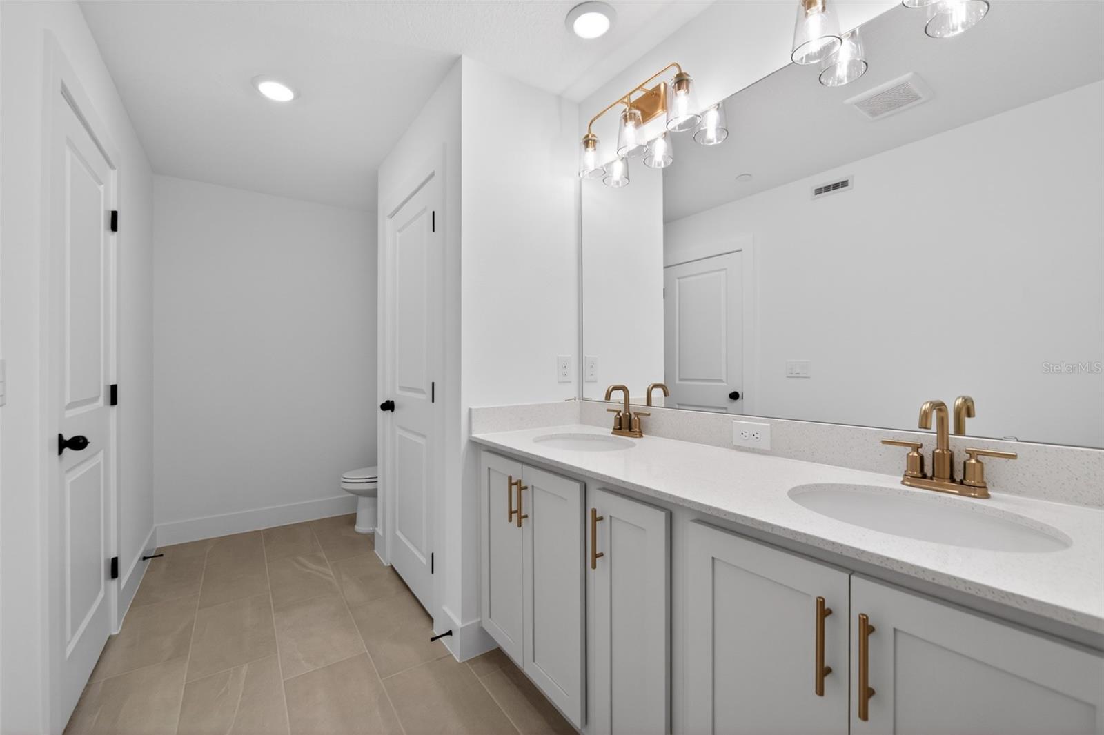 PARKVIEW/HAMLIN - Residential