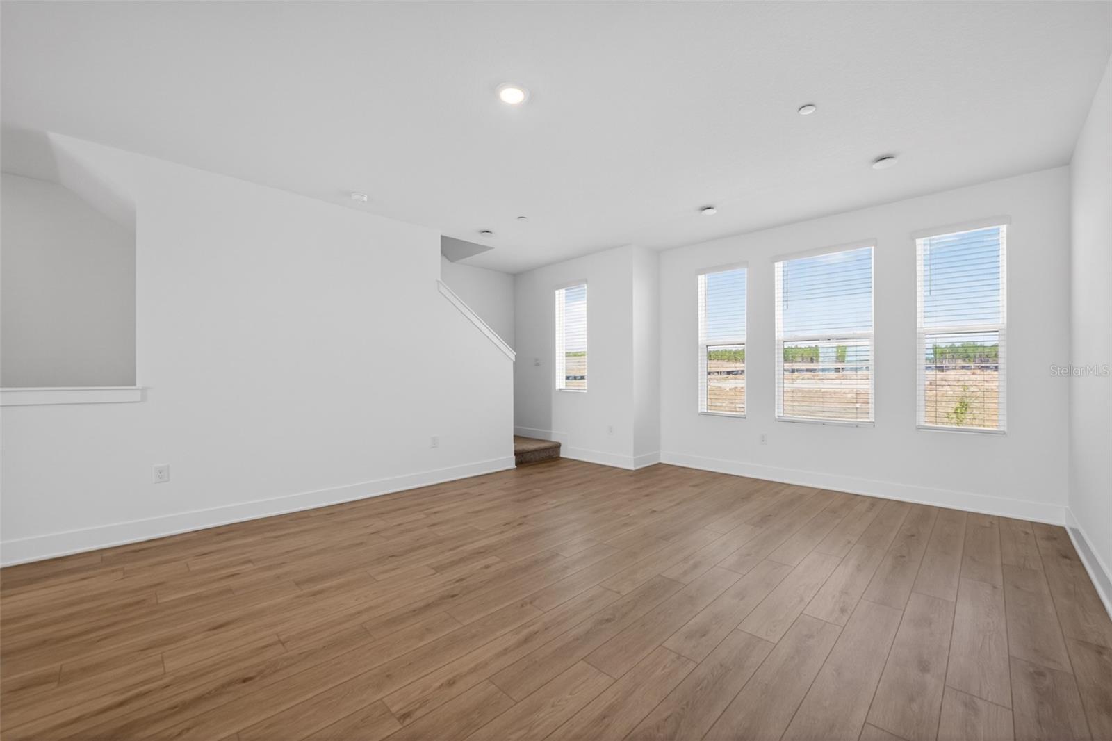 PARKVIEW/HAMLIN - Residential