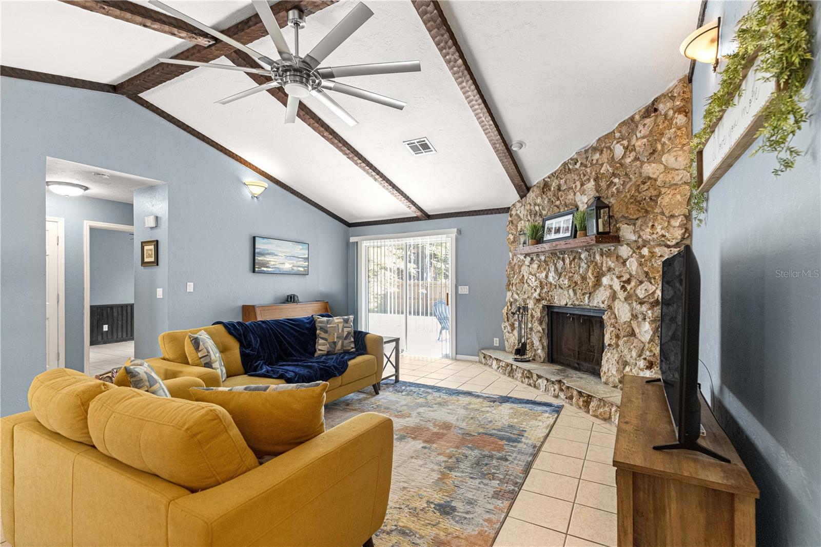 WOODLAND PLACE - Residential