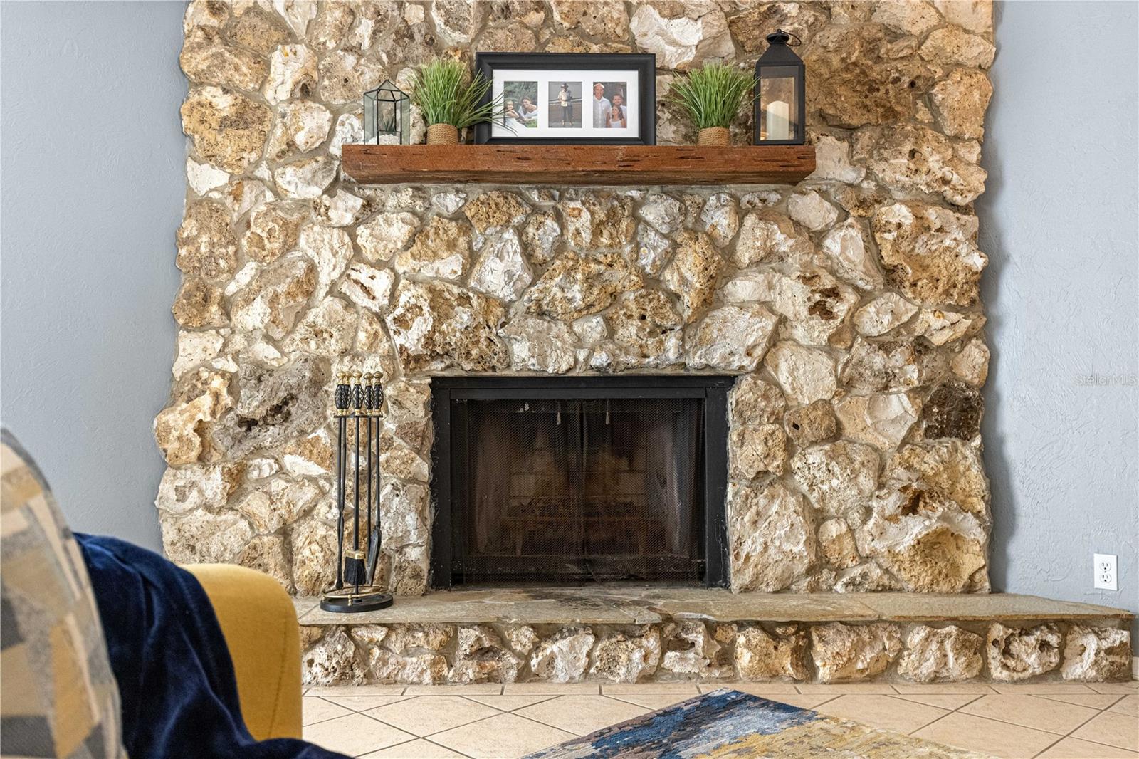 WOODLAND PLACE - Residential