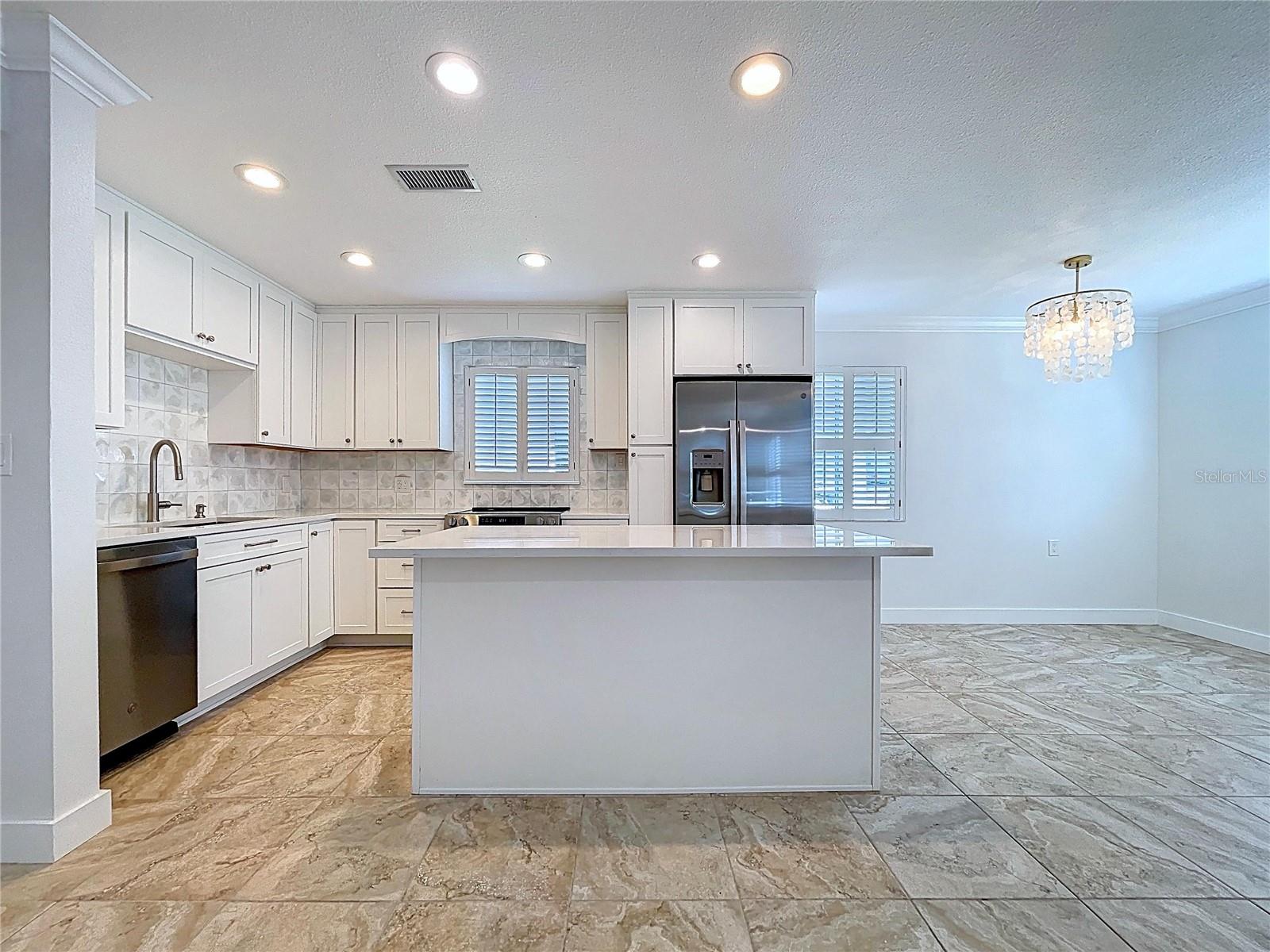 CAPRI ISLE GARDEN - Residential