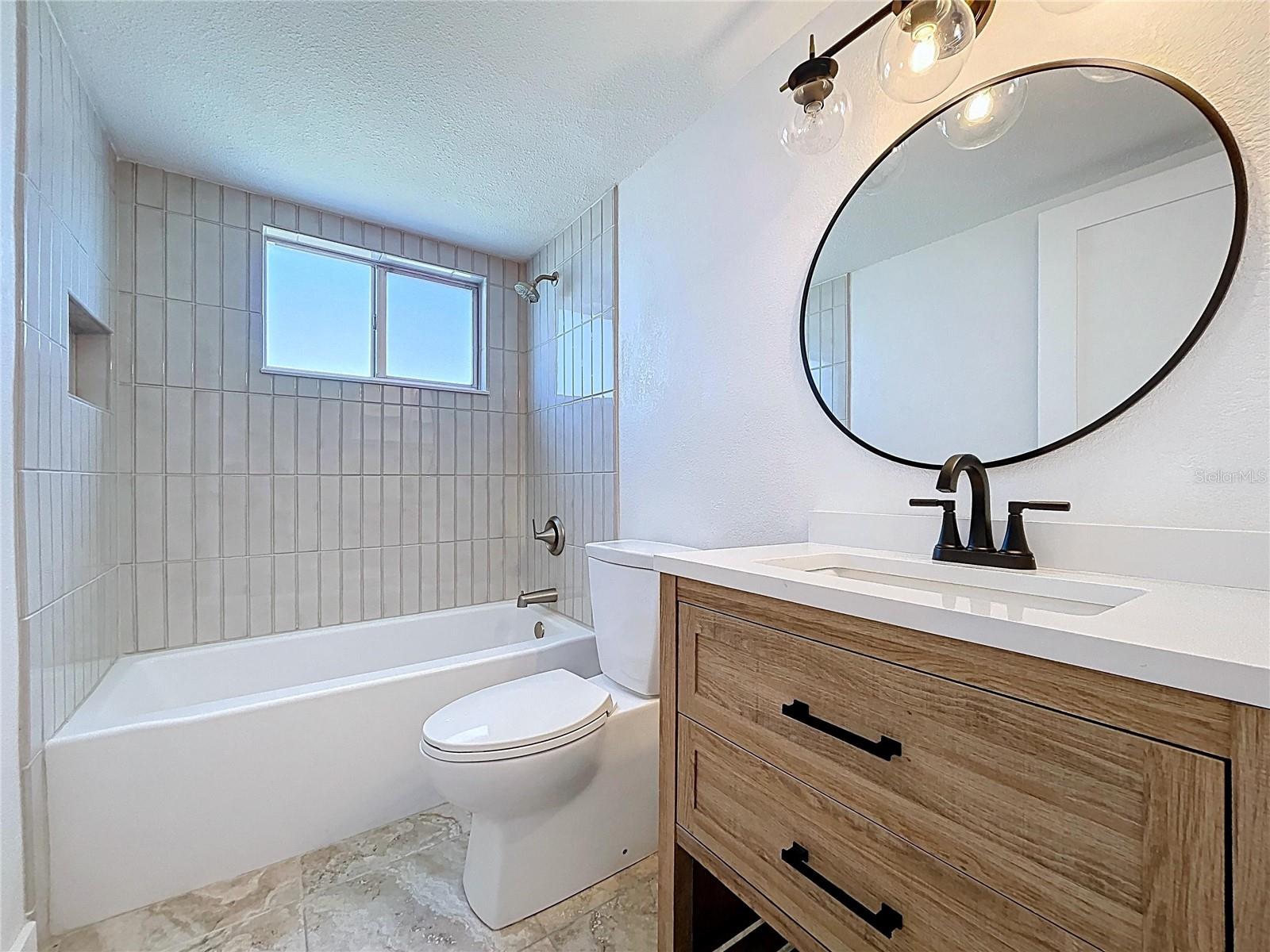 CAPRI ISLE GARDEN - Residential