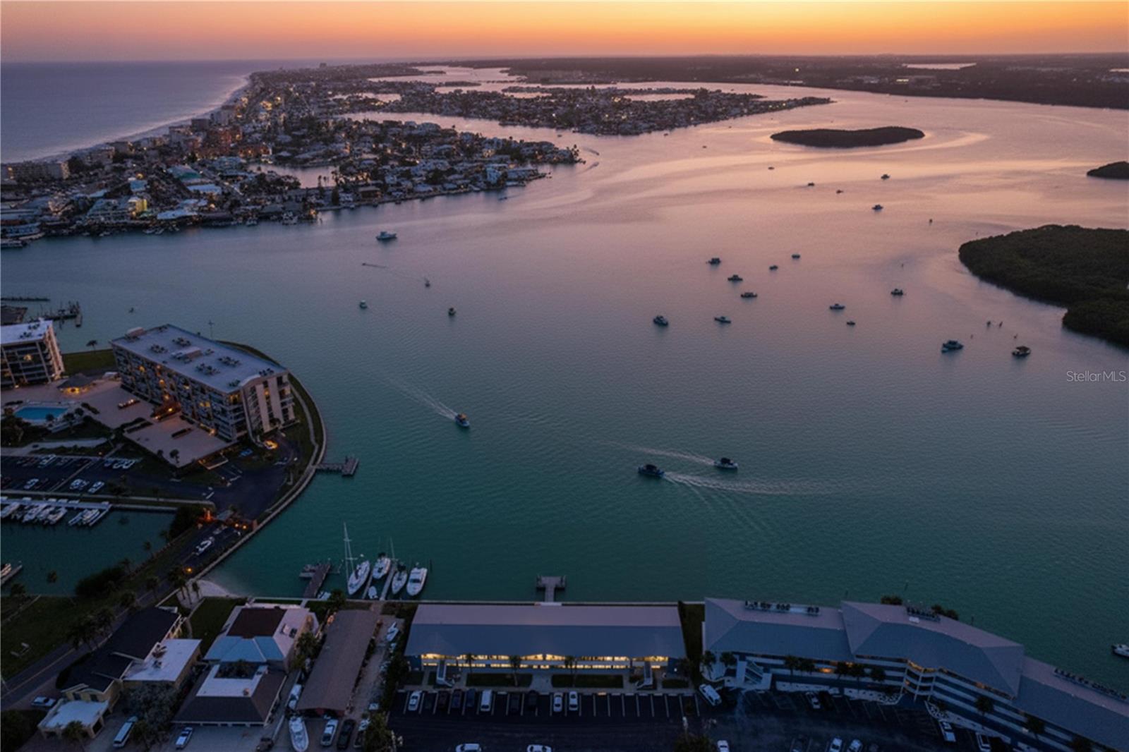 CAPRI ISLE GARDEN - Residential