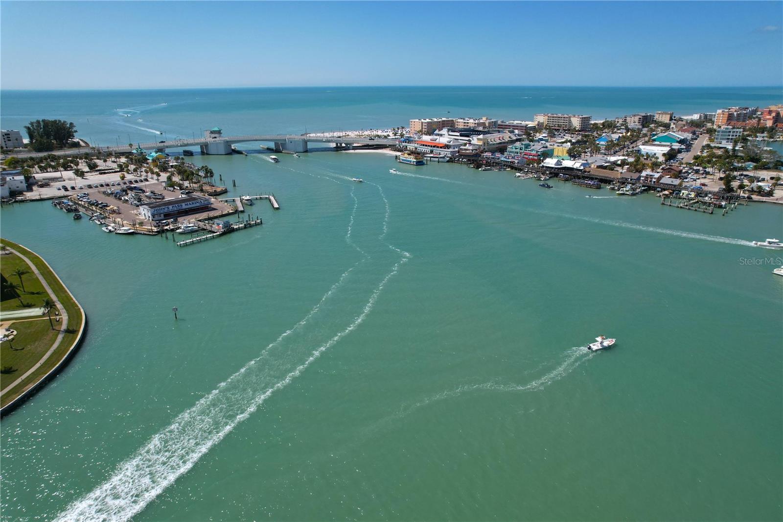 CAPRI ISLE GARDEN - Residential