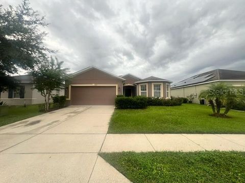 A home in DAVENPORT