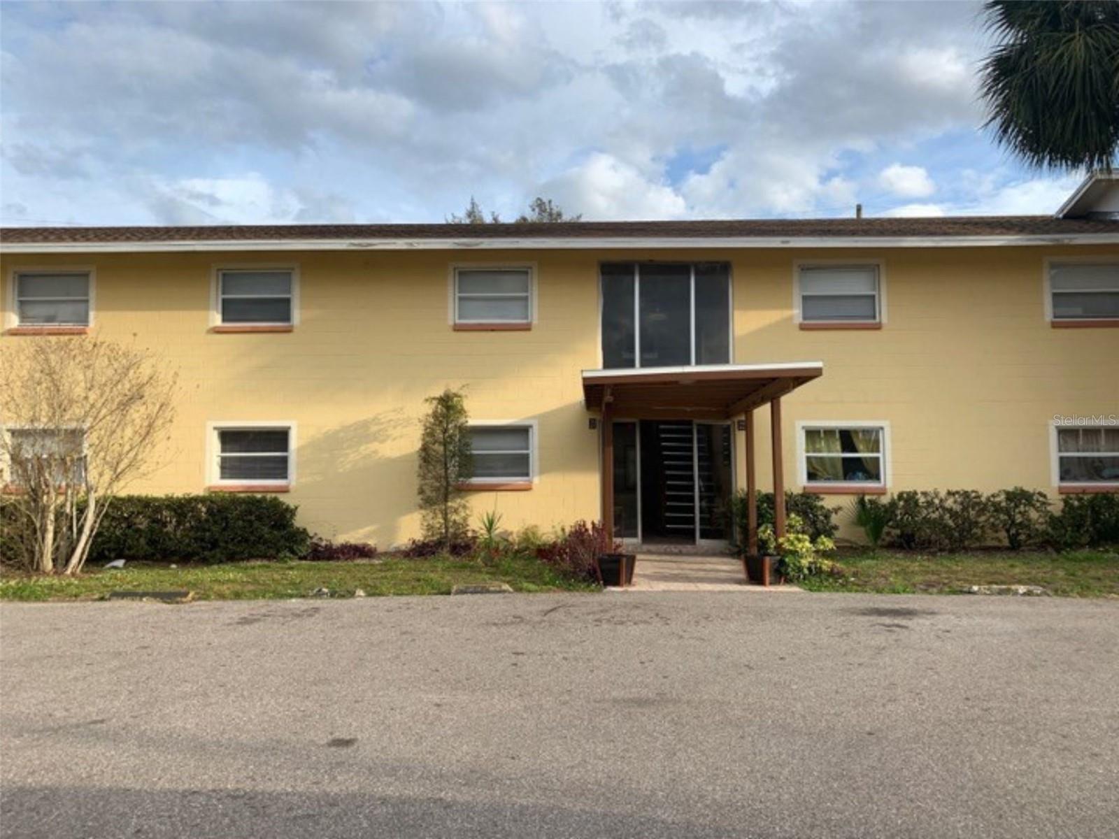 Photo 1 of 7 — 5885 DAHLIA DRIVE 113, ORLANDO, FL 32807
