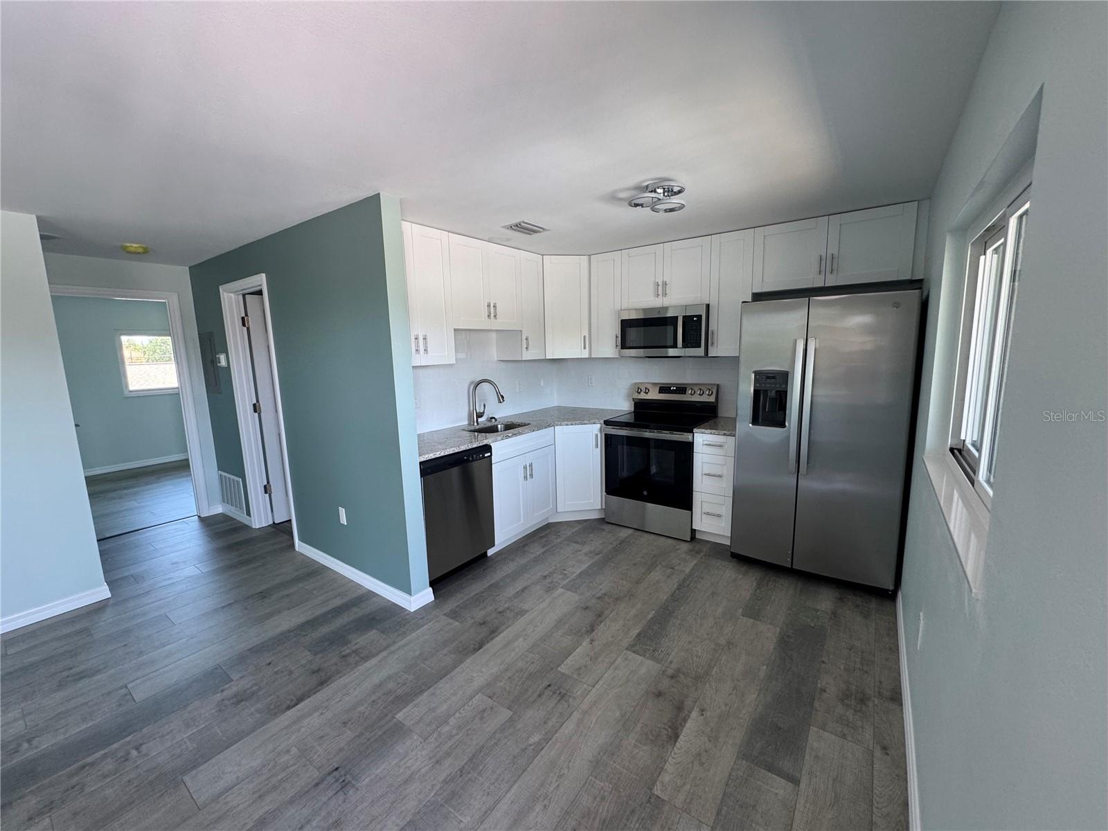 VENETIAN ARMS SEC 1 - Residential