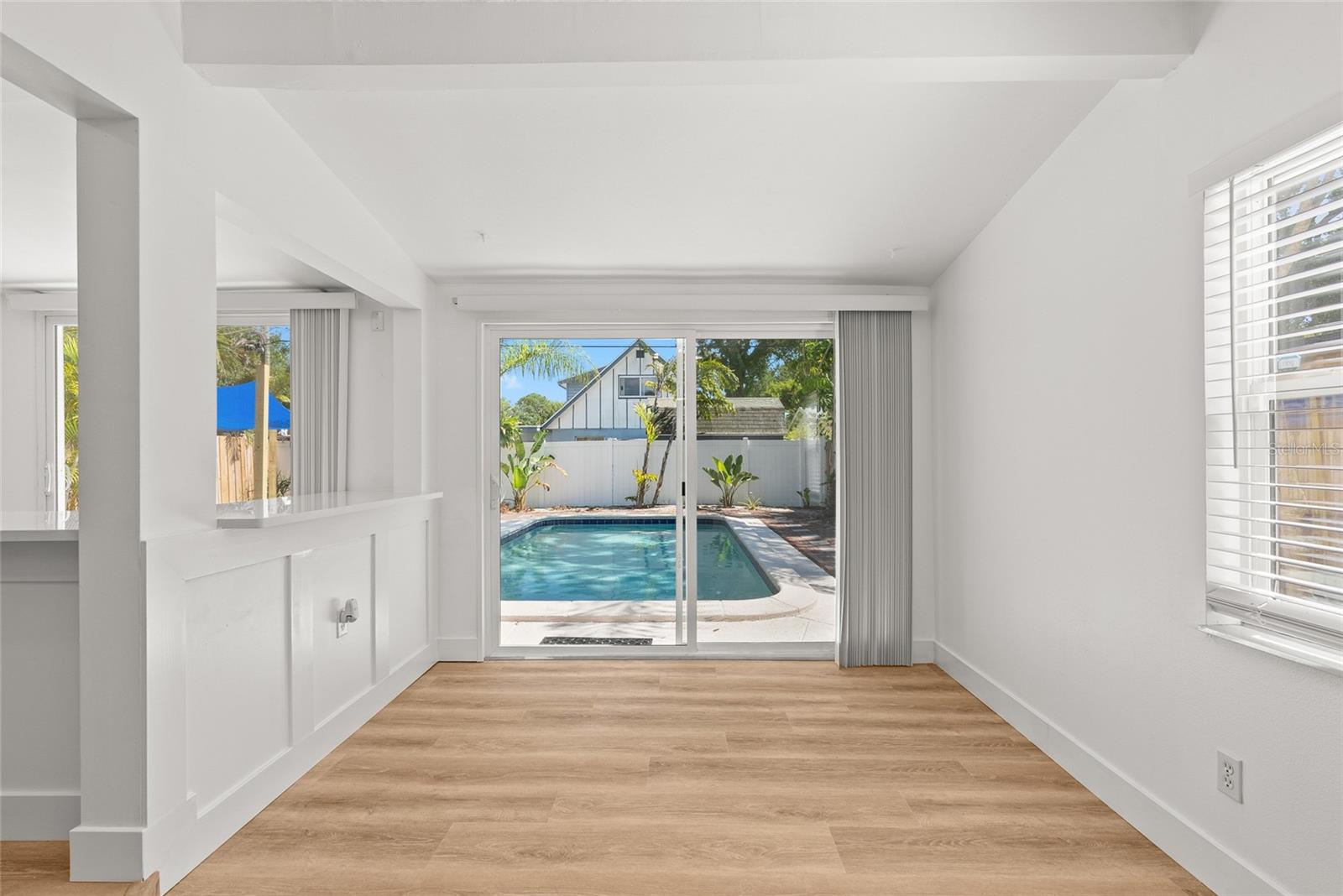 JUNGLE TERRACE SEC A - Residential