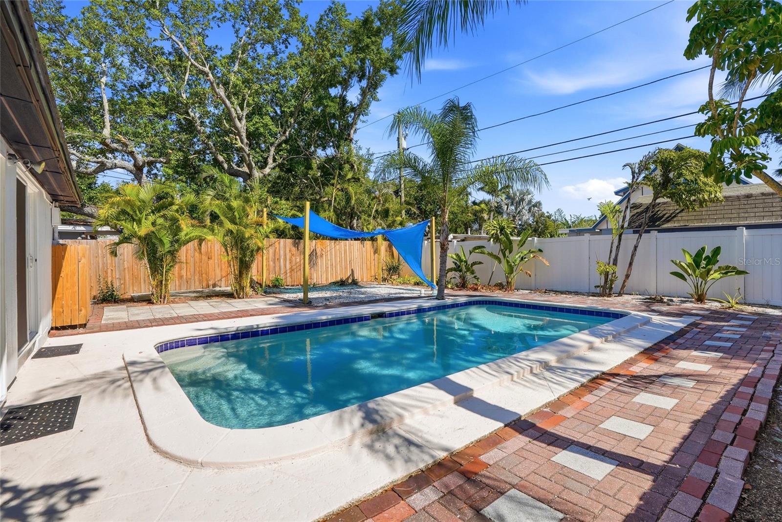 JUNGLE TERRACE SEC A - Residential