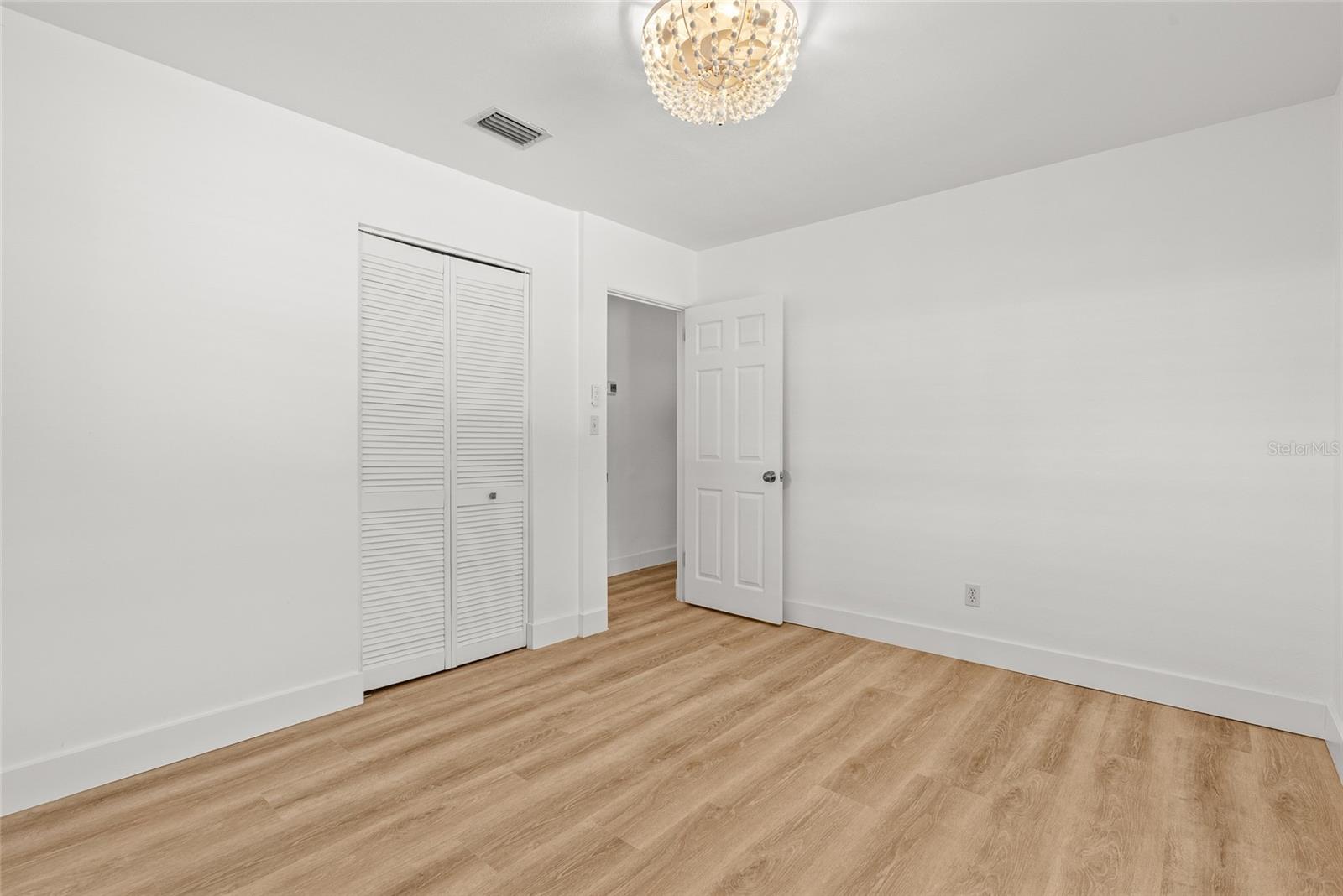 JUNGLE TERRACE SEC A - Residential