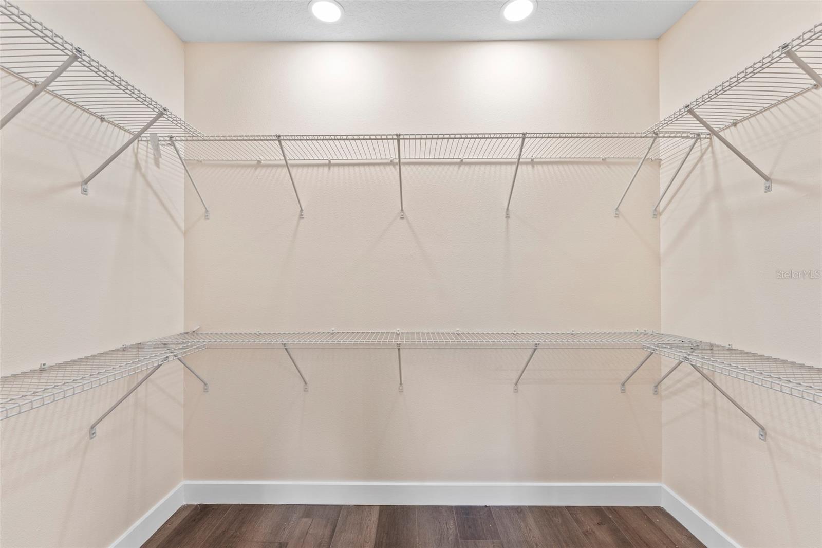 PARADISE LAKES SUB - Residential