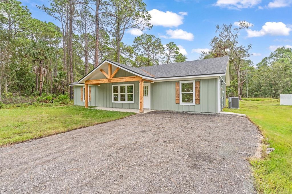 Photo of 105 SE 3rd Street, Georgetown, FL 32139 (MLS # FC313558)