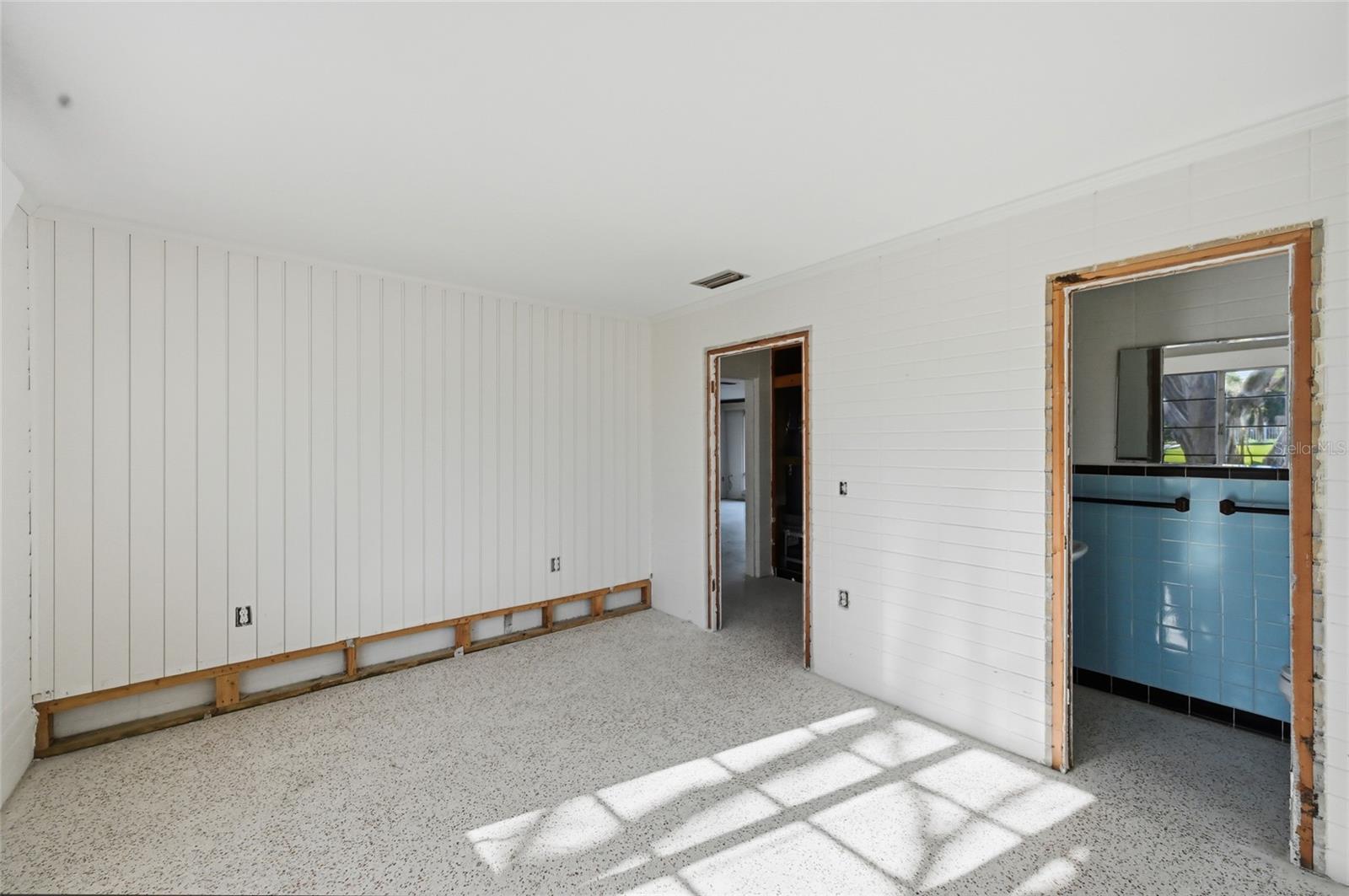 HOLMES BEACH 31ST UNIT AMD - Residential