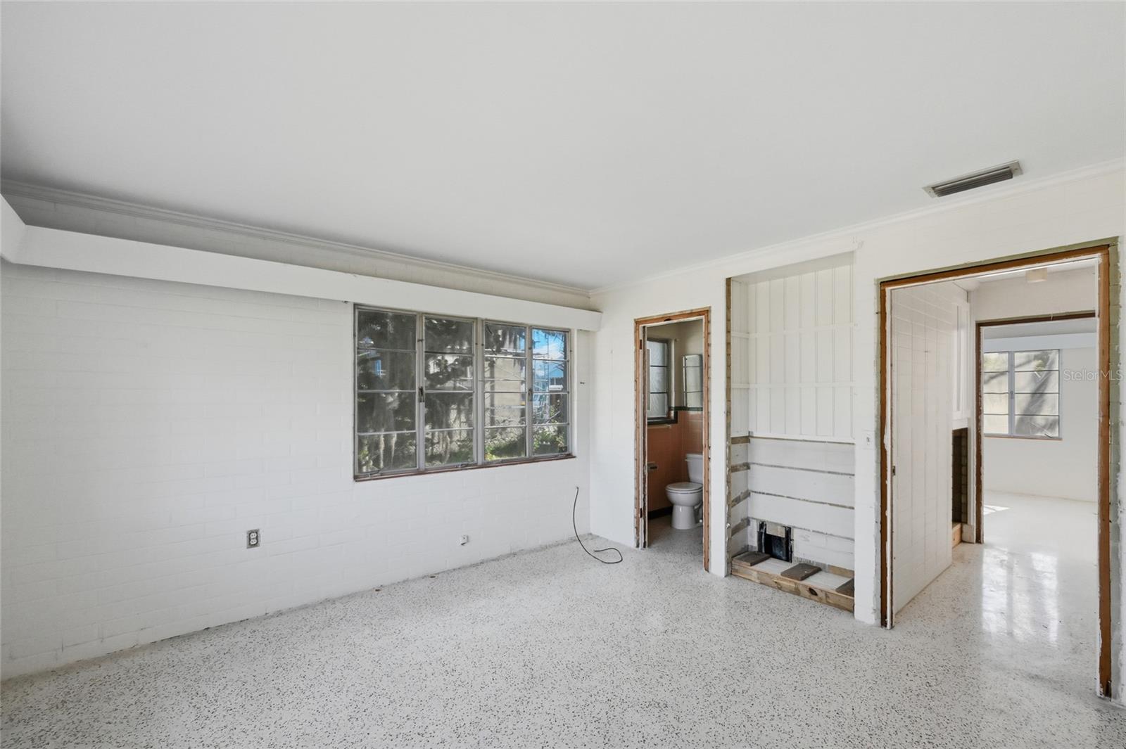 HOLMES BEACH 31ST UNIT AMD - Residential