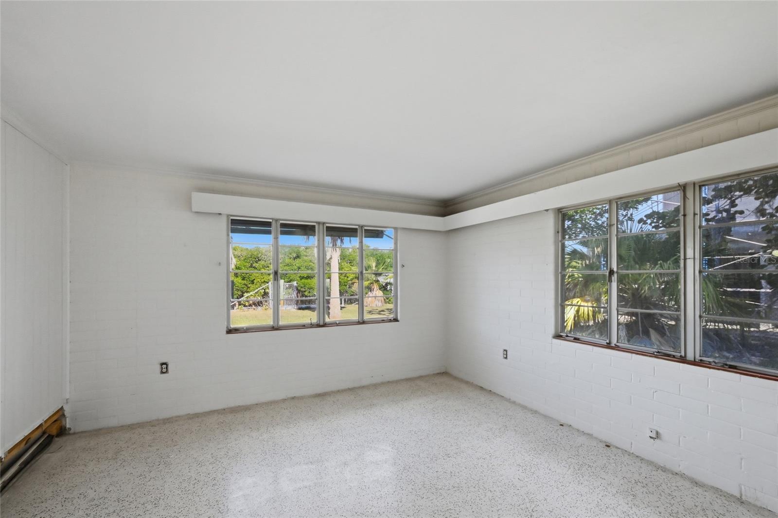 HOLMES BEACH 31ST UNIT AMD - Residential