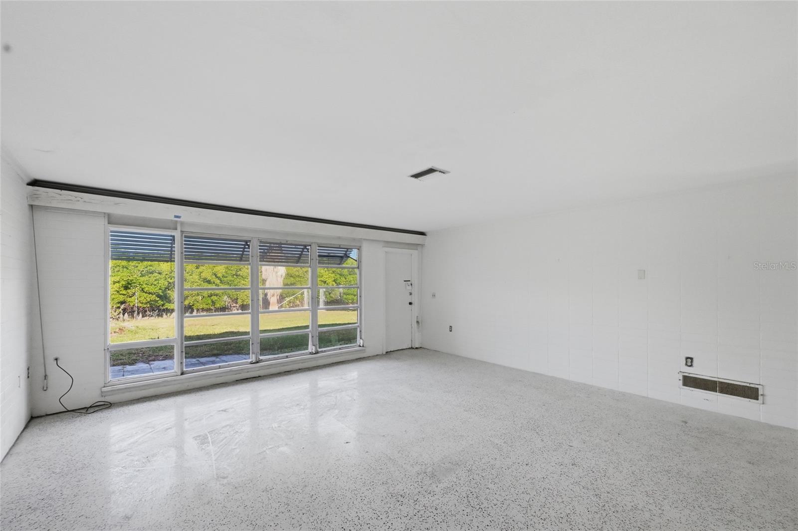 HOLMES BEACH 31ST UNIT AMD - Residential